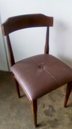Foto 1 - Cadeira e mesas de madeira direto da industria